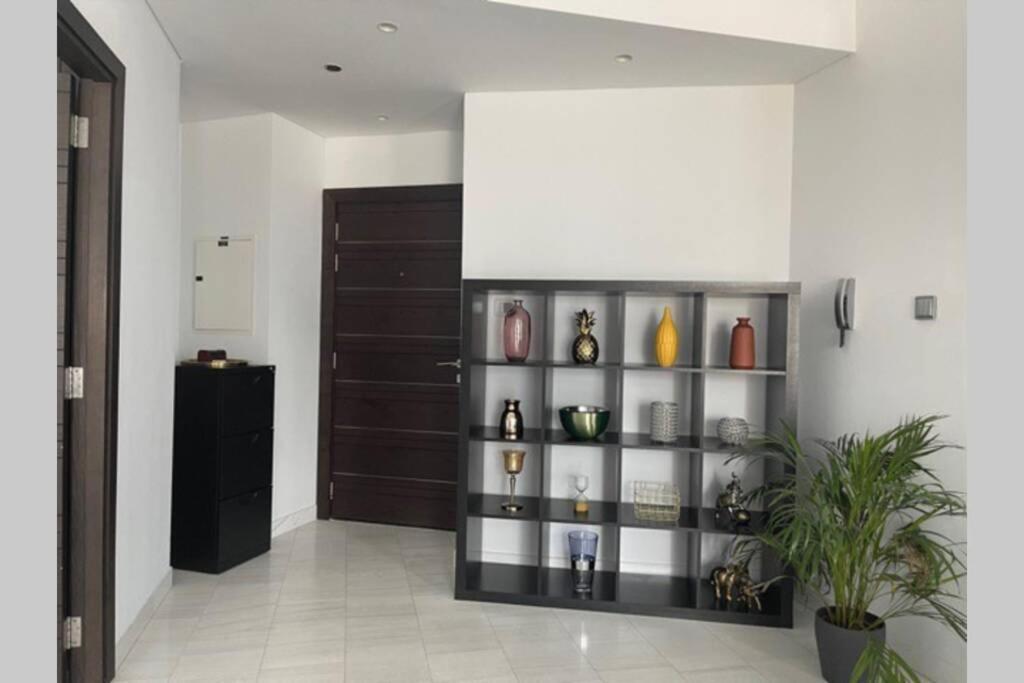 Cayan Tower Luxury Apartment With Sea View Dubai Exteriör bild